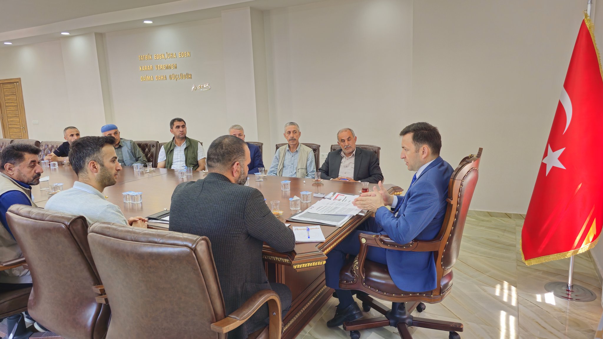 Siirt Pervari Kaymakamından Arıcılara Destek | Siirt Olay Haber Siirt Pervari Kaymakamından Arıcılara Destek | Siirt Olay Haber