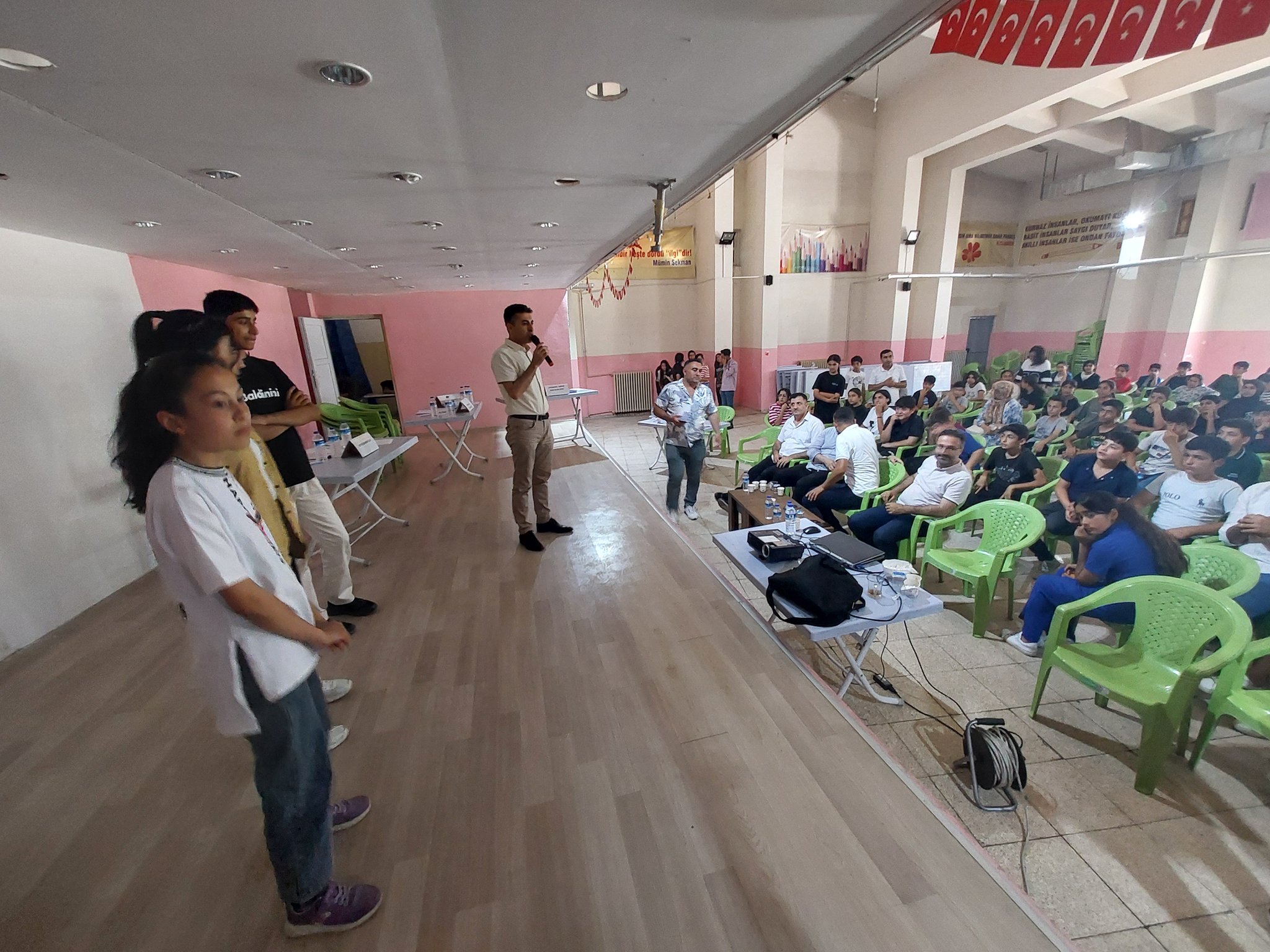 Baykan’da Bilgi Yarışması Heyecanlı Geçti | Siirt Olay Haber Baykan’da Bilgi Yarışması Heyecanlı Geçti | Siirt Olay Haber