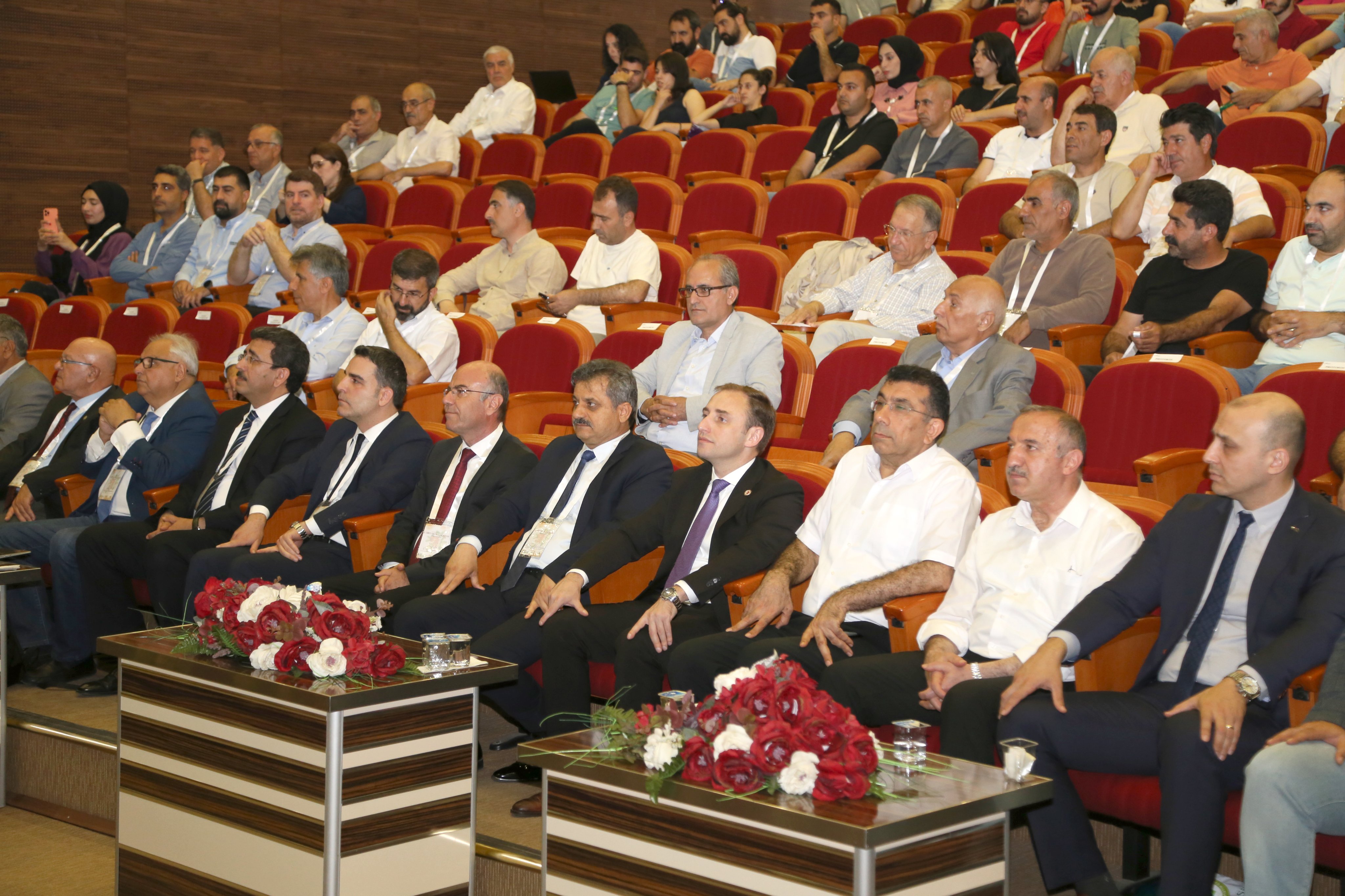 Siirt’te “II. Uluslararası Siirt Fıstık Çalıştayı” Düzenlendi | Siirt Olay Haber Siirt’te “II. Uluslararası Siirt Fıstık Çalıştayı” Düzenlendi | Siirt Olay Haber