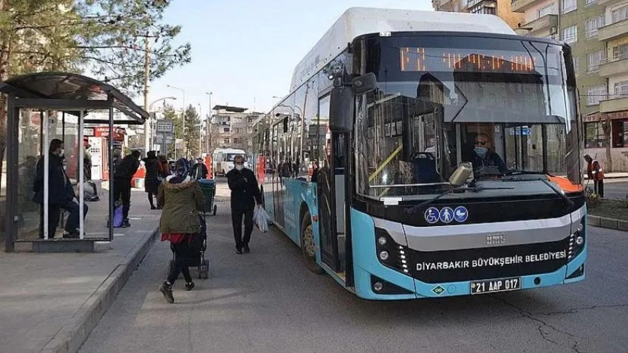 Diyarbakır Belediyesi Karar Aldı; Ulaşımda JINKART Dönemi