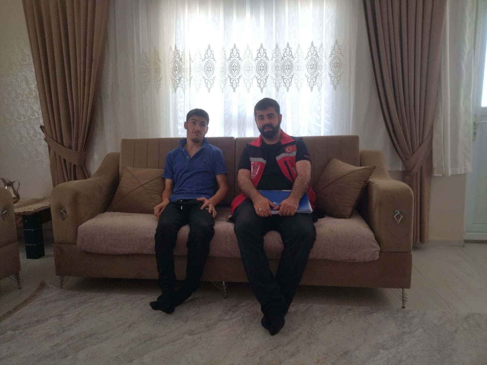 Siirt-Kurtalan'da Evde Bakım Hizmetleri Veren Ekip, Vatandaşların Yanında | Siirt Olay Haber Siirt-Kurtalan'da Evde Bakım Hizmetleri Veren Ekip, Vatandaşların Yanında | Siirt Olay Haber