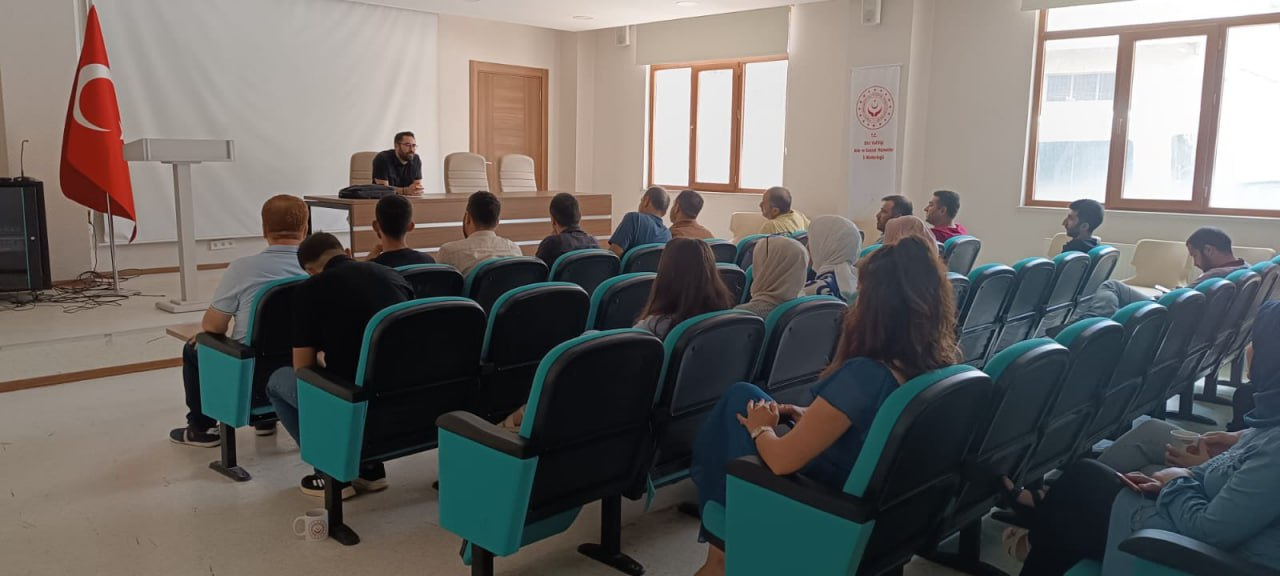 Siirt’te Etik ve Etik Kuralları Eğitimi | Siirt Olay Haber Siirt’te Etik ve Etik Kuralları Eğitimi | Siirt Olay Haber