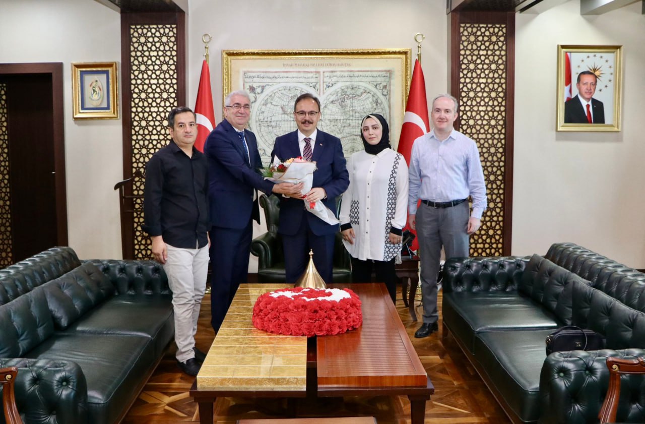 Siirt Valisi Çevre Günü Nedeniyle Çevre, Şehircilik ve İklim Değişikliği Müdürünü Kabul Etti