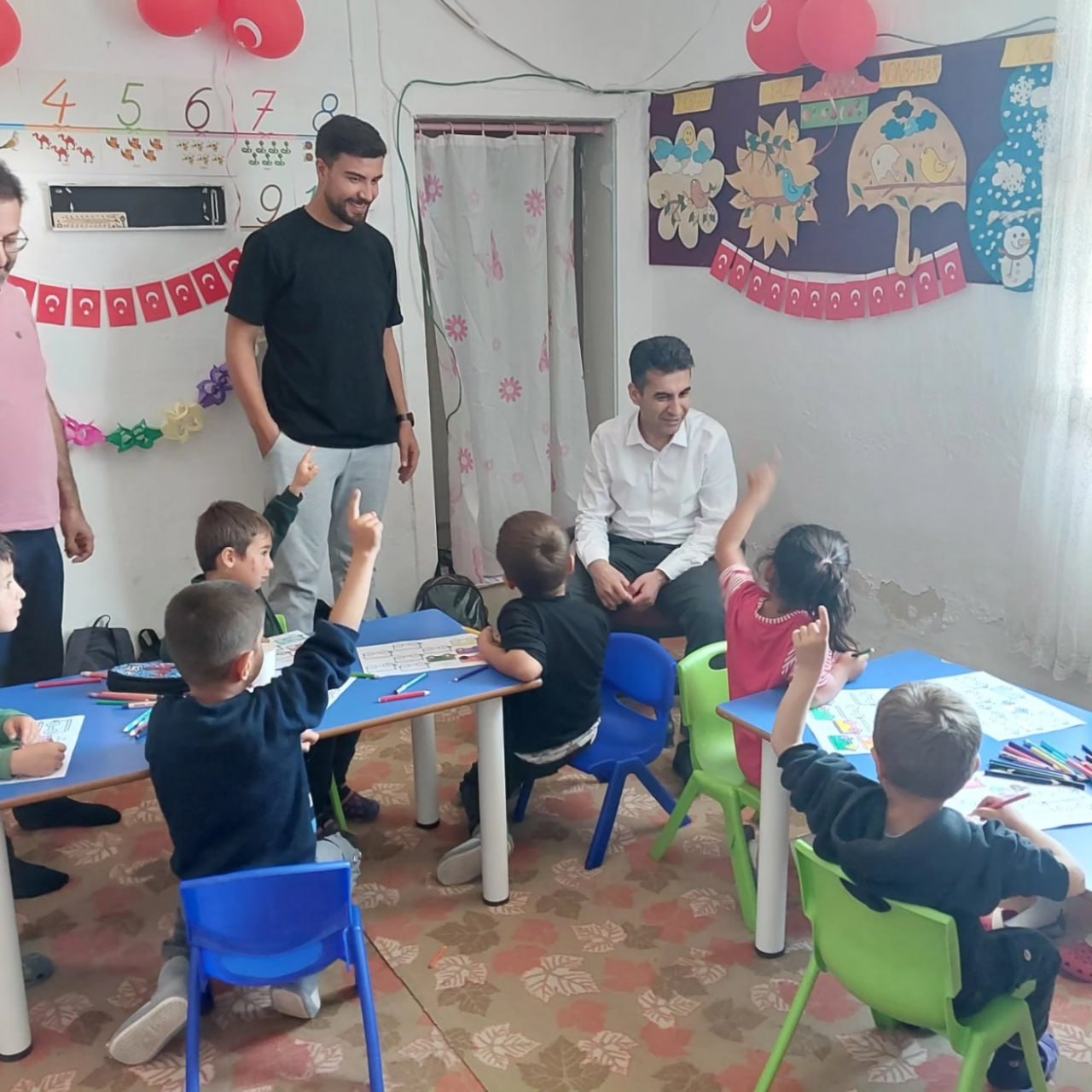 Siirt – Baykanlı Öğrencileri Yalnız Bırakmıyor | Siirt Olay Haber Siirt – Baykanlı Öğrencileri Yalnız Bırakmıyor | Siirt Olay Haber