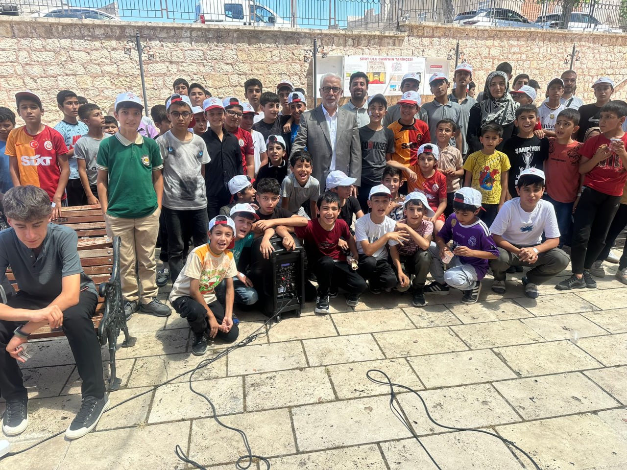 Siirt’te "Çevreme Duyarlıyım, Değerlerime Sahip Çıkıyorum” Projesi Kültür Etkinlikleri Tamamlandı | Siirt Olay Haber Siirt’te "Çevreme Duyarlıyım, Değerlerime Sahip Çıkıyorum” Projesi Kültür Etkinlikleri Tamamlandı | Siirt Olay Haber