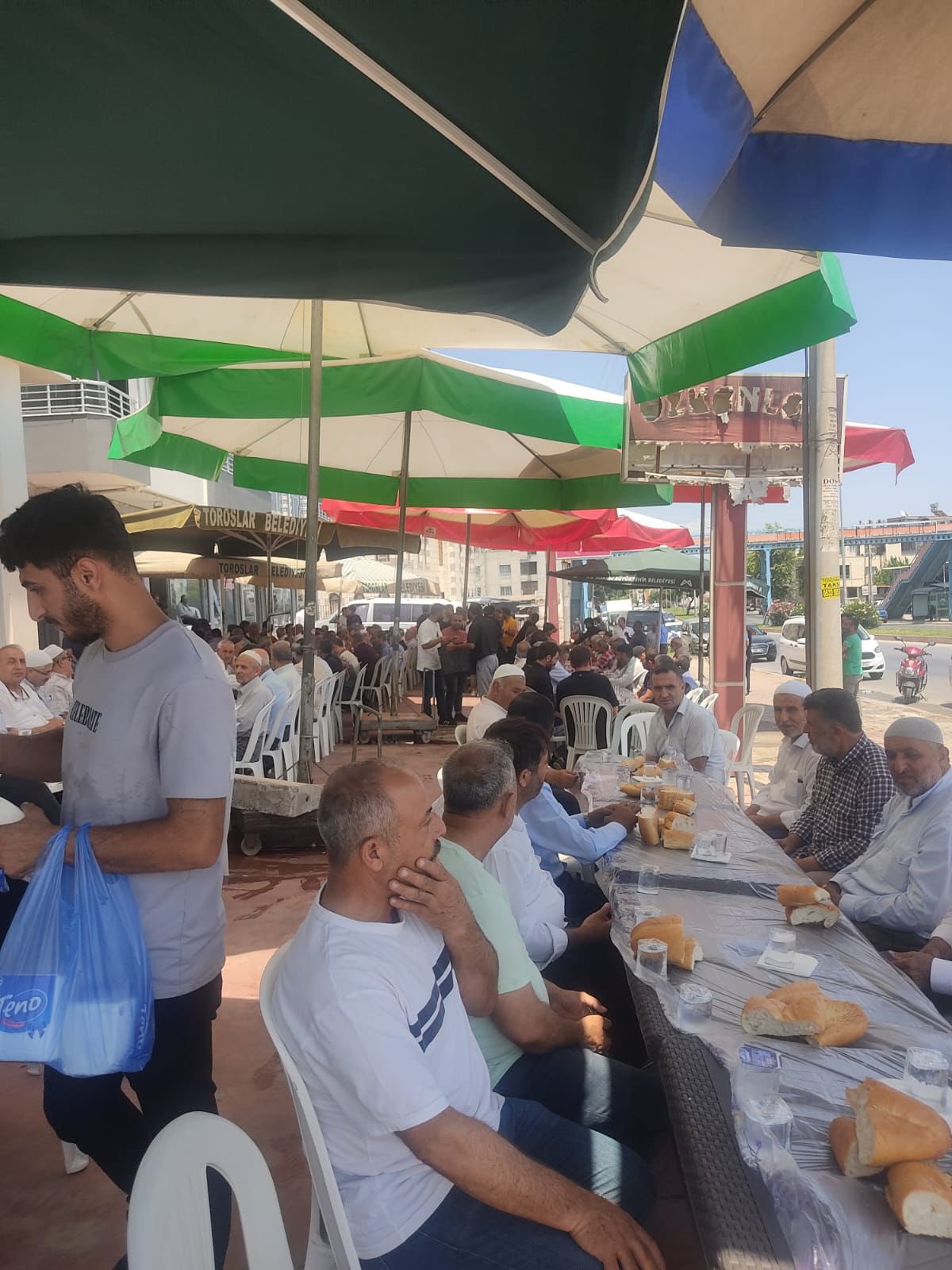 Siirt – Batman Yolundaki Kazada Vefat Eden Veli İçin Taziye Ziyareti | Siirt Olay Haber Siirt – Batman Yolundaki Kazada Vefat Eden Veli İçin Taziye Ziyareti | Siirt Olay Haber