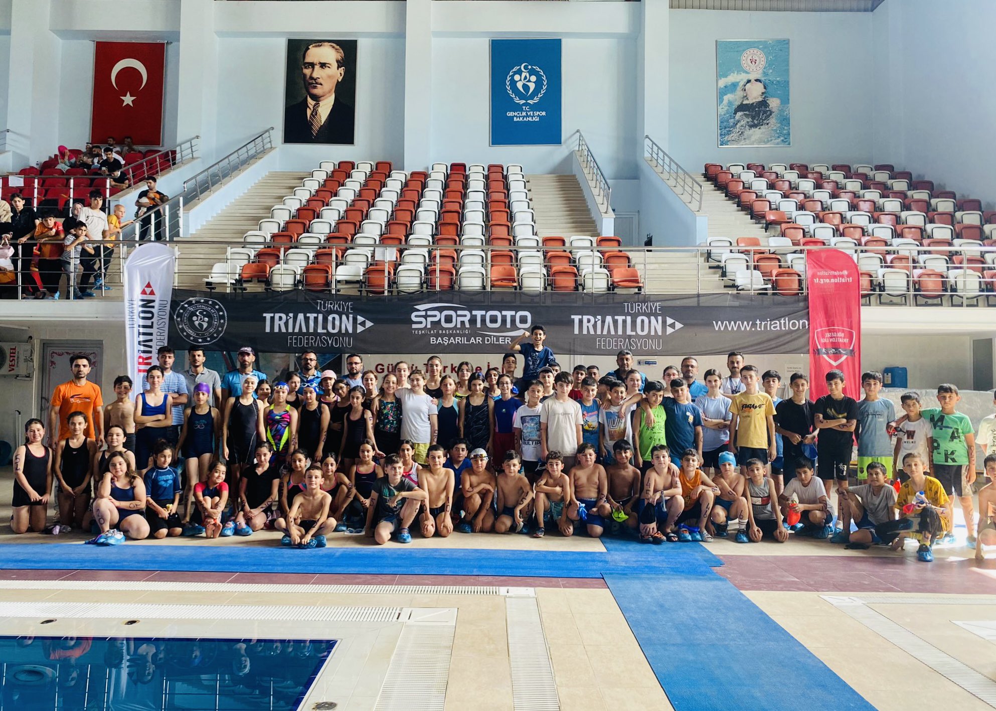 Siirtli Sporcular Başarılara Doymuyor