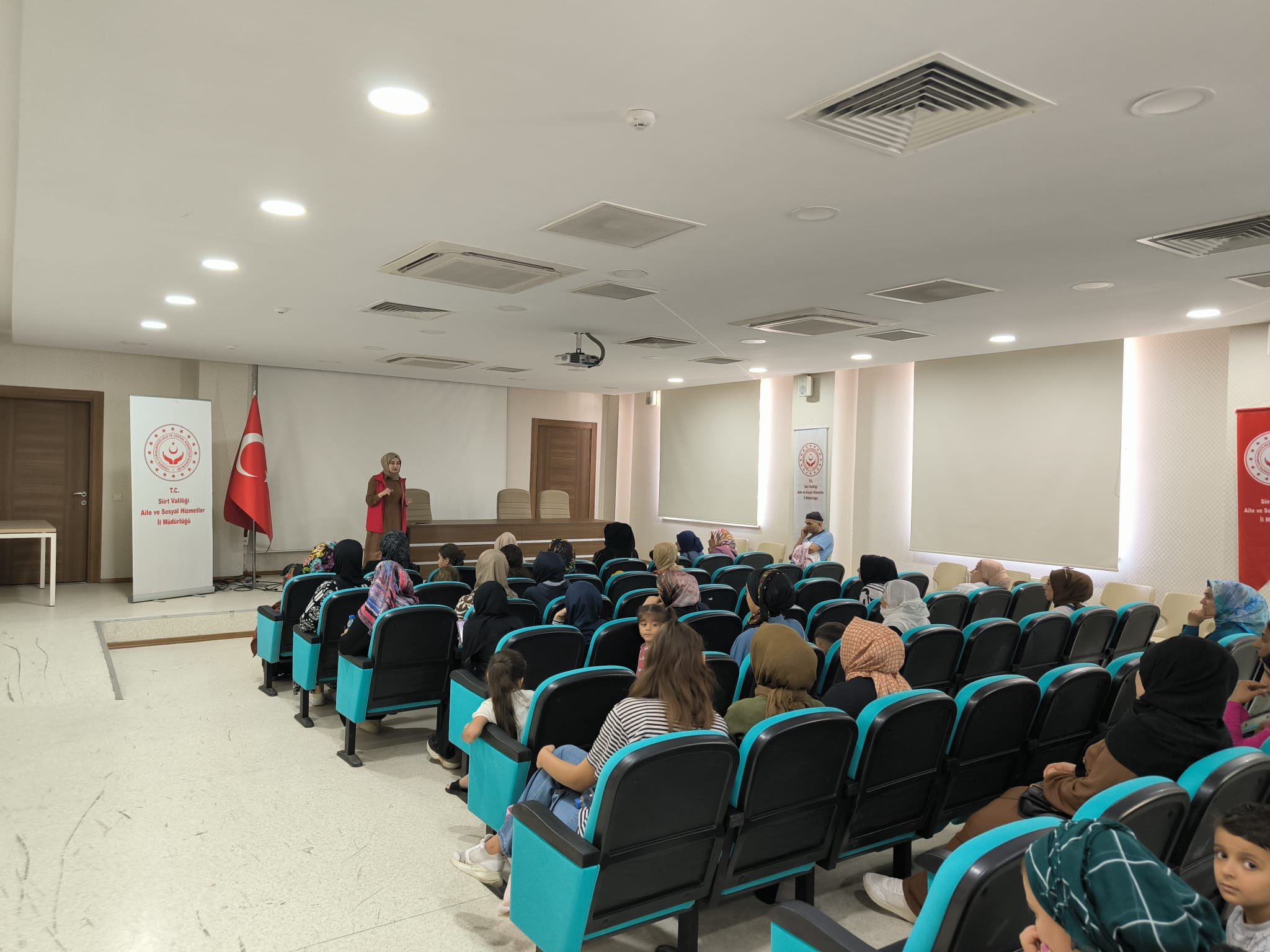 Siirt’te Ailelere Eğitim Verildi