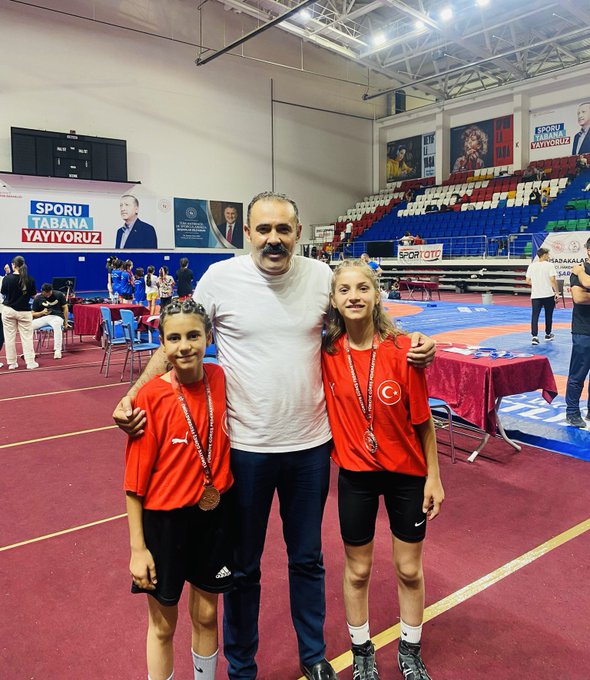 Siirtli Kadınlar Güreş’te Başarıdan Başarıya Koşuyor