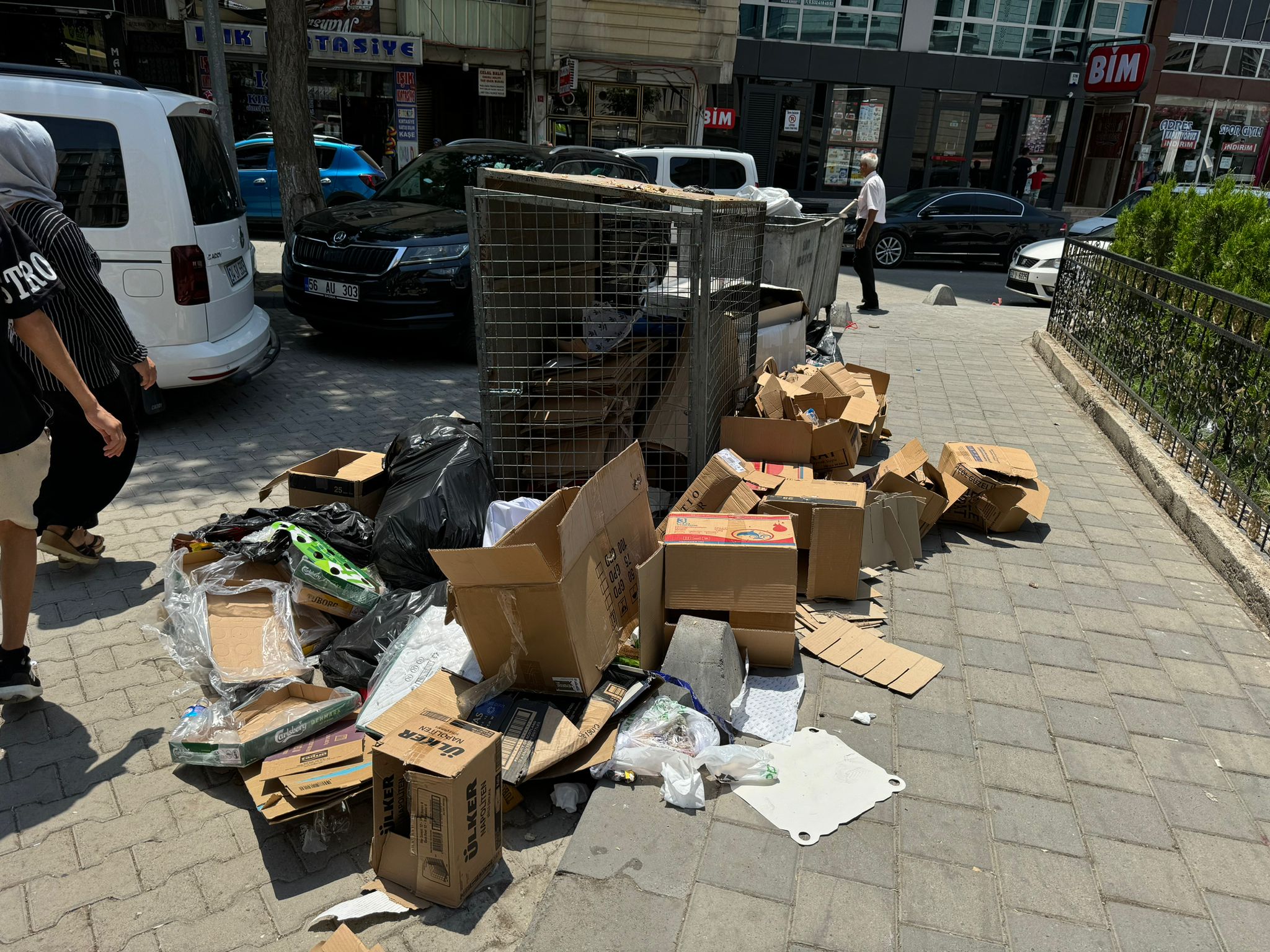 Siirt’te Geri Dönüşüm Kutuları Boş! | Siirt Olay Haber Siirt’te Geri Dönüşüm Kutuları Boş! | Siirt Olay Haber