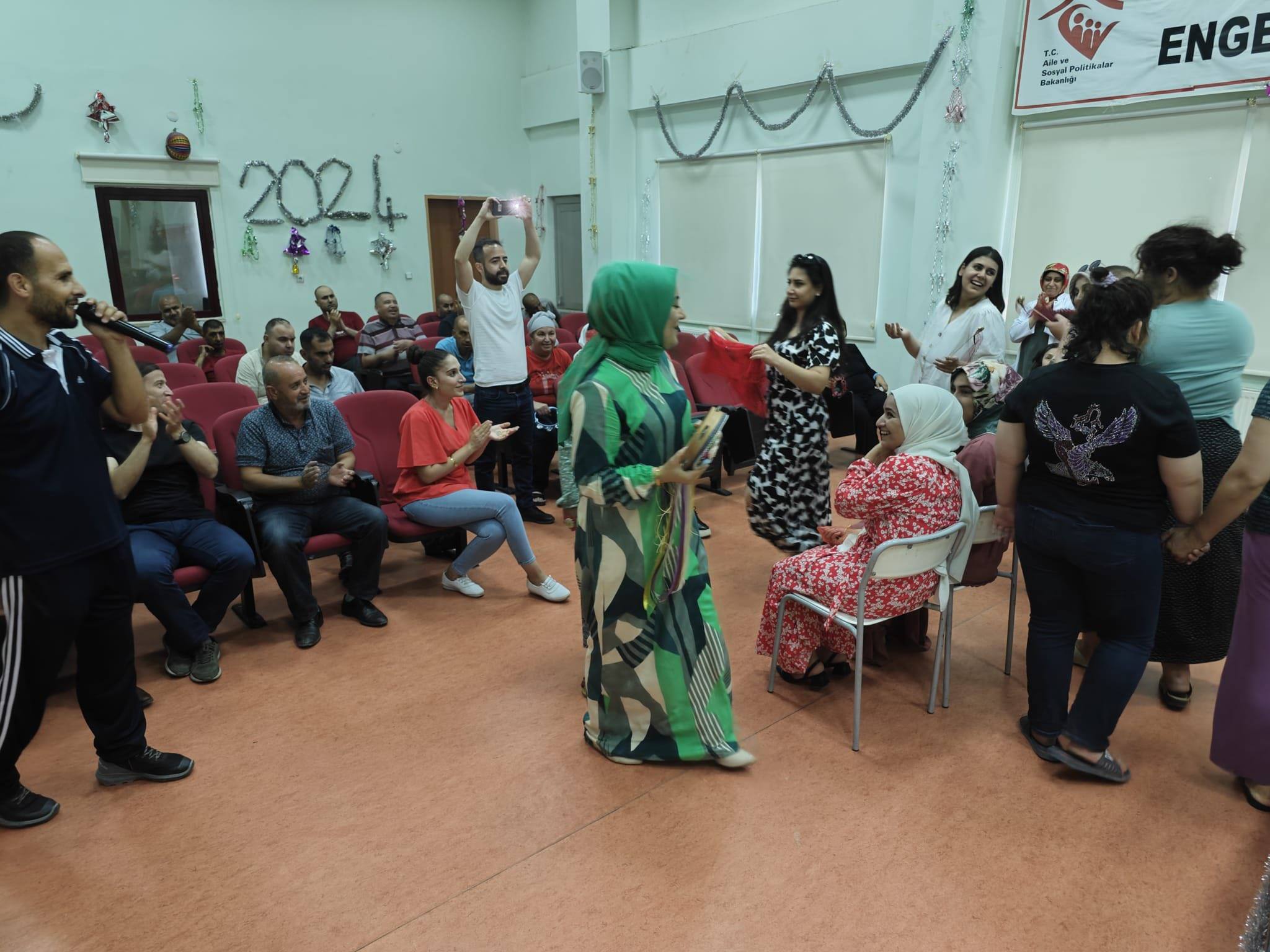 Siirt’te Engelli Bireyler İçin Unutulmaz Urfa Sıra Gecesi Etkinliği | Siirt Olay Haber Siirt’te Engelli Bireyler İçin Unutulmaz Urfa Sıra Gecesi Etkinliği | Siirt Olay Haber