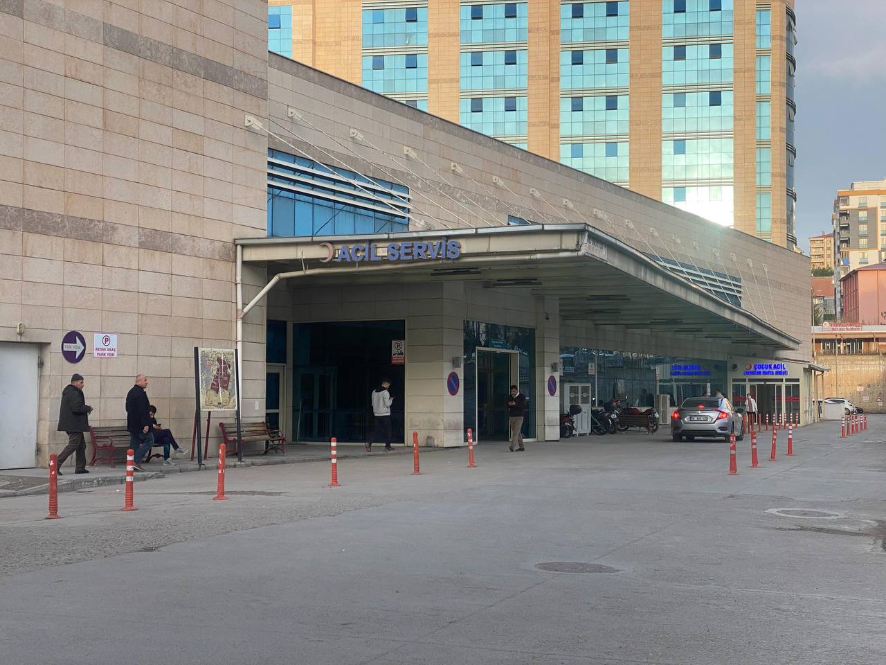 Siirt Eğitim ve Araştırma Hastanesi Trollere Cevap Yetiştirme Peşinde