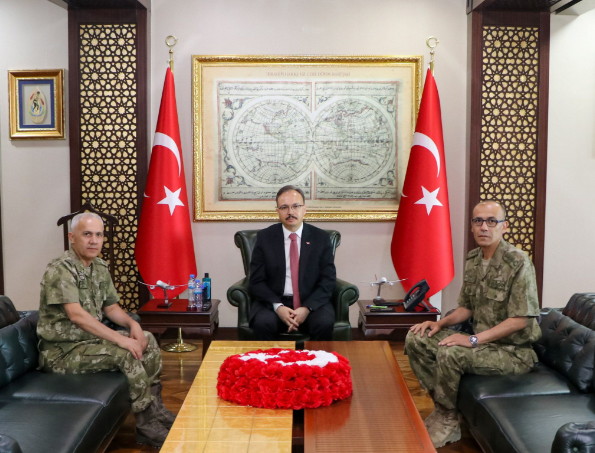 Siirt Valisine Azerbaycan’dan Ziyaret