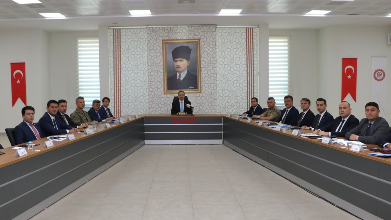 VALİ DR. KEMAL KIZILKAYA: “SİİRT’İN HUZURU İÇİN KARARLILIKLA ÇALIŞIYORUZ”
