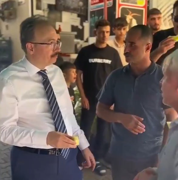 Siirt Valisine Kavun İkramı