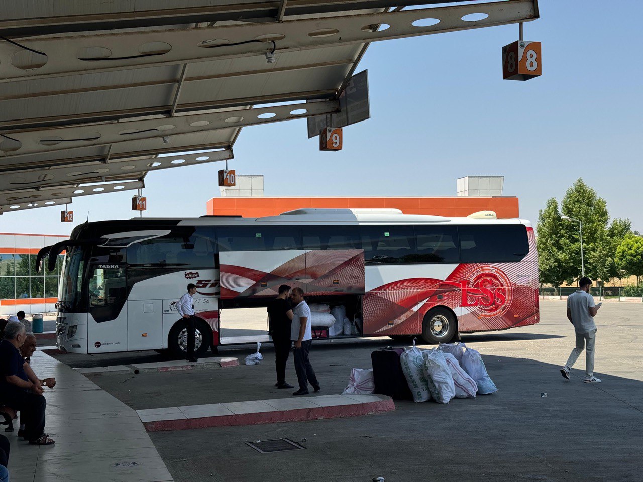 Siirt’te Otobüs Firmaları Yöresel Ürünler Taşıyor