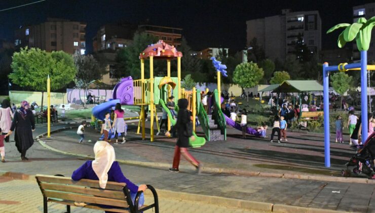 Siirt’te Bekçiler Park ve Bahçelerde Yoklar!