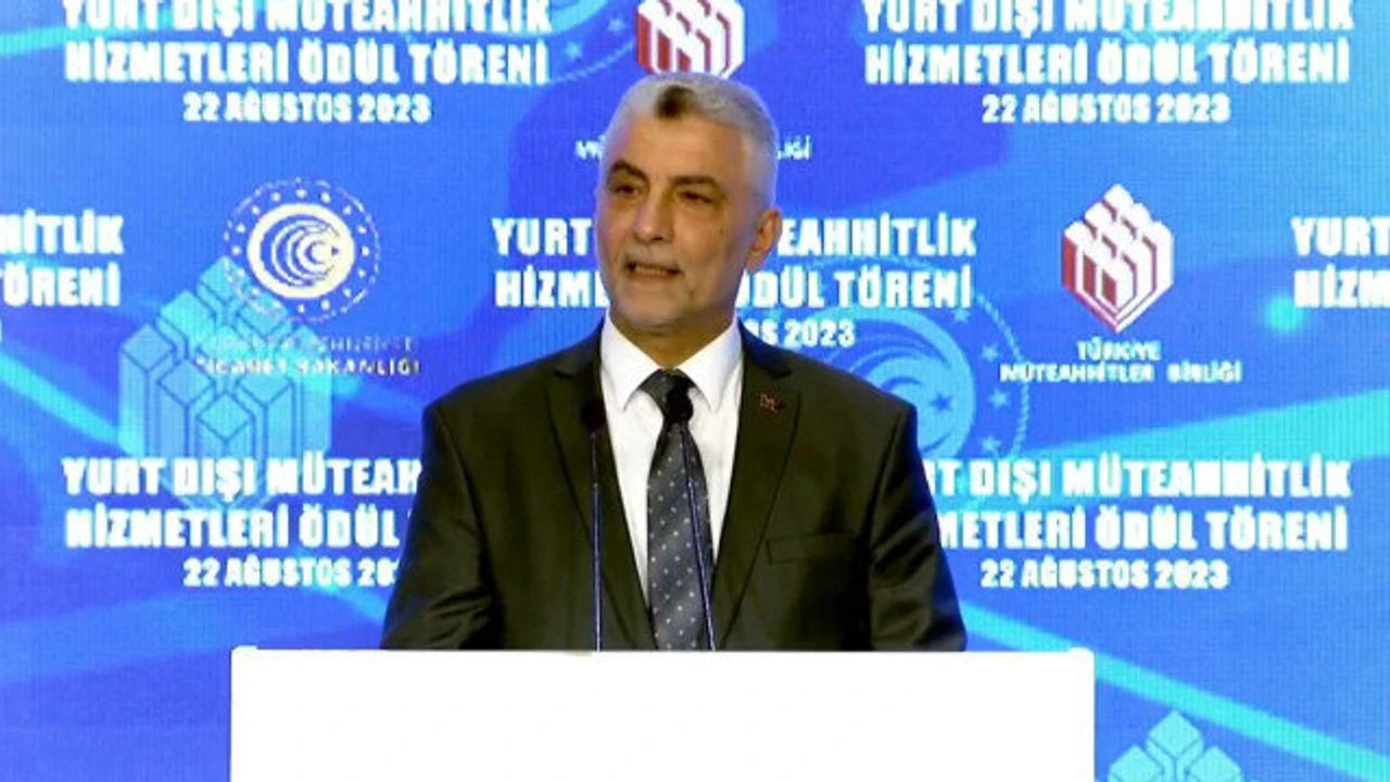 Bakan Bolat, Yurt Dışı Müteahhitlik Hizmetleri Ödül Töreni’nde konuştu