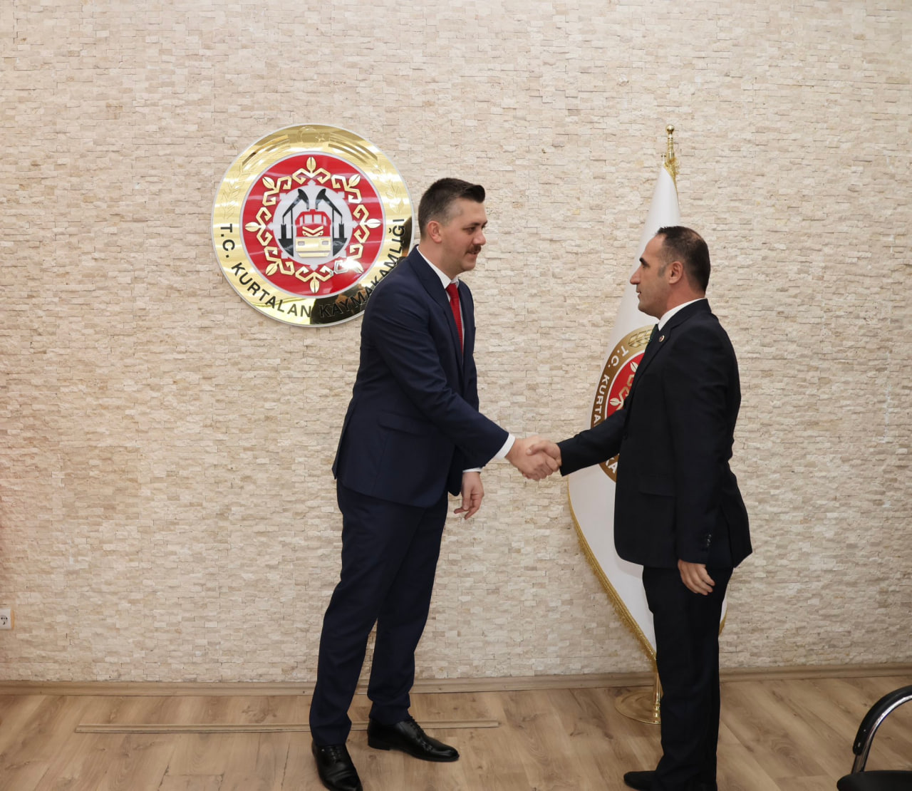 Siirt – Kurtalan da Makam Ziyareti | Siirt Olay Haber Siirt – Kurtalan da Makam Ziyareti | Siirt Olay Haber