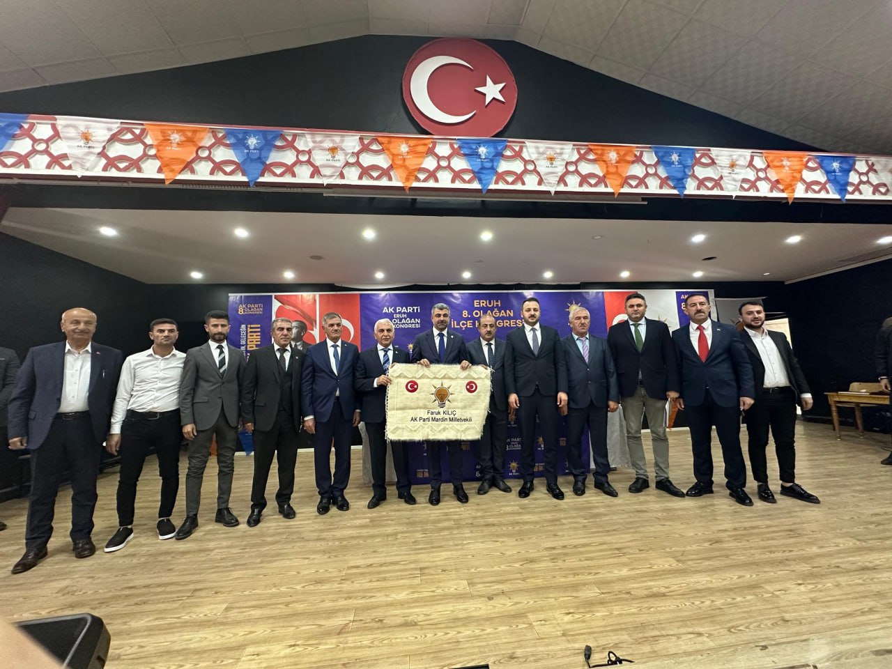 Siirt’te 8. Olağanüstü Kongre Gerçekleştirildi