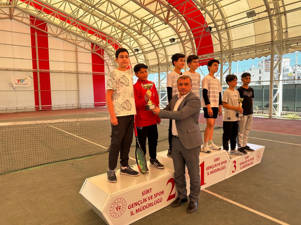 Siirt’te Tenis Müsabakaları Gerçekleşti | Siirt Olay Haber Siirt’te Tenis Müsabakaları Gerçekleşti | Siirt Olay Haber