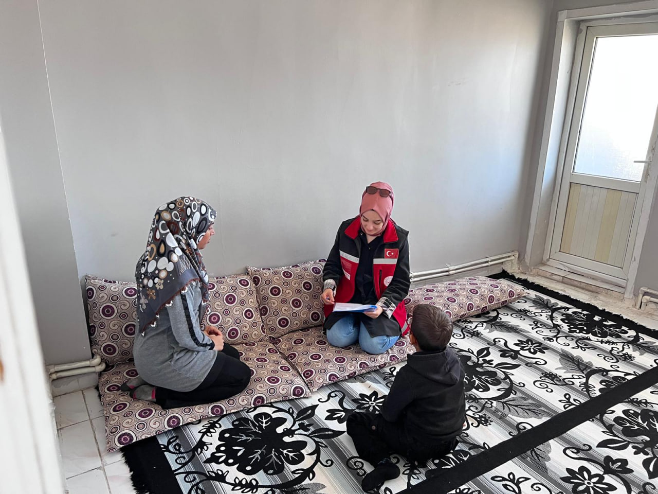Siirt’te Sosyal Hizmet Müdürlüğü Hane Ziyaretinde Bulundu