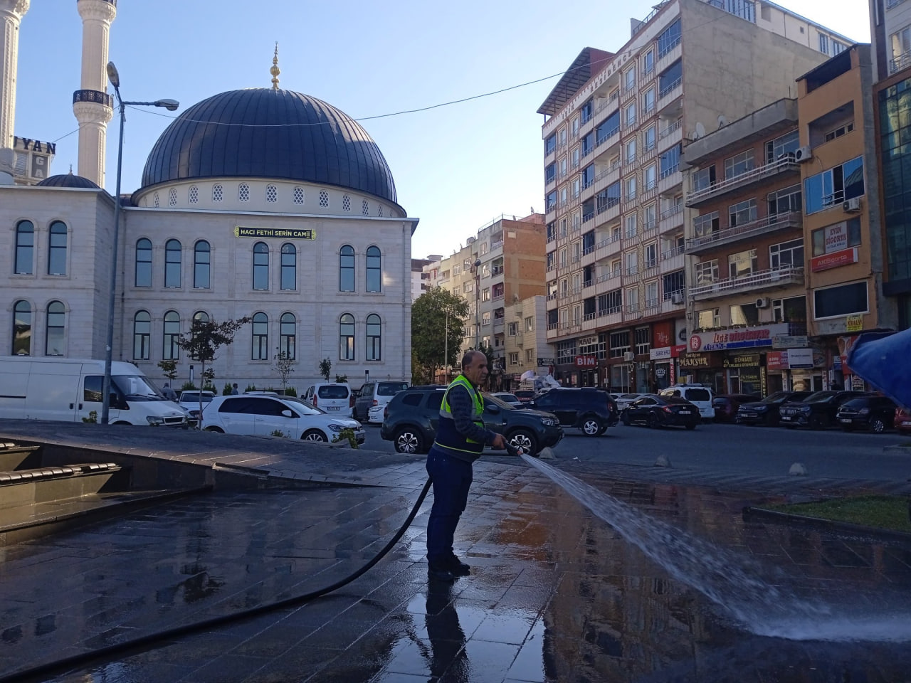 Siirt Sokakları Temizleniyor | Siirt Olay Haber Siirt Sokakları Temizleniyor | Siirt Olay Haber