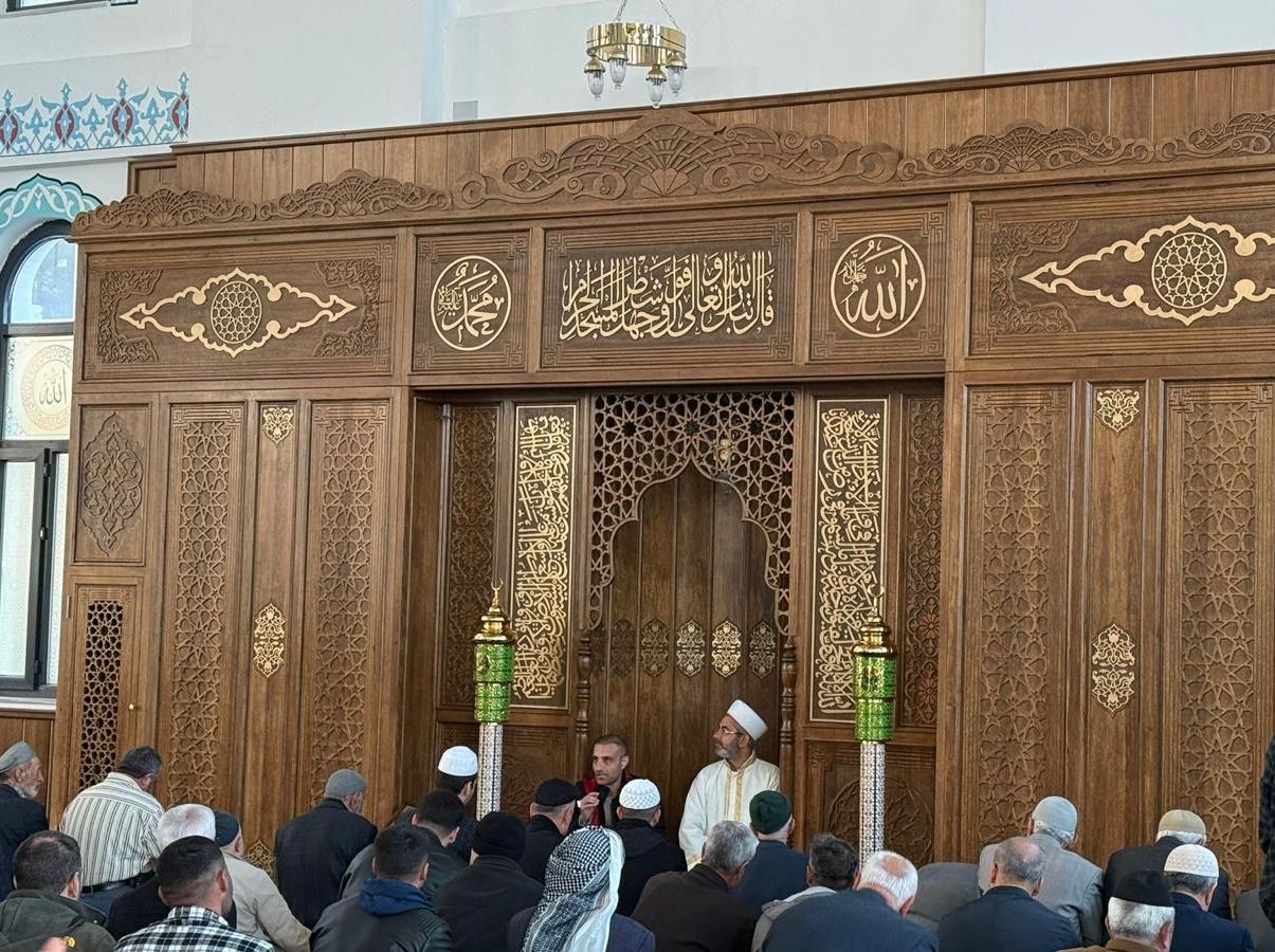 Siirt’te Yaşlı Bireylere “Sağlıklı Yaşam Becerileri” Konulu Eğitim