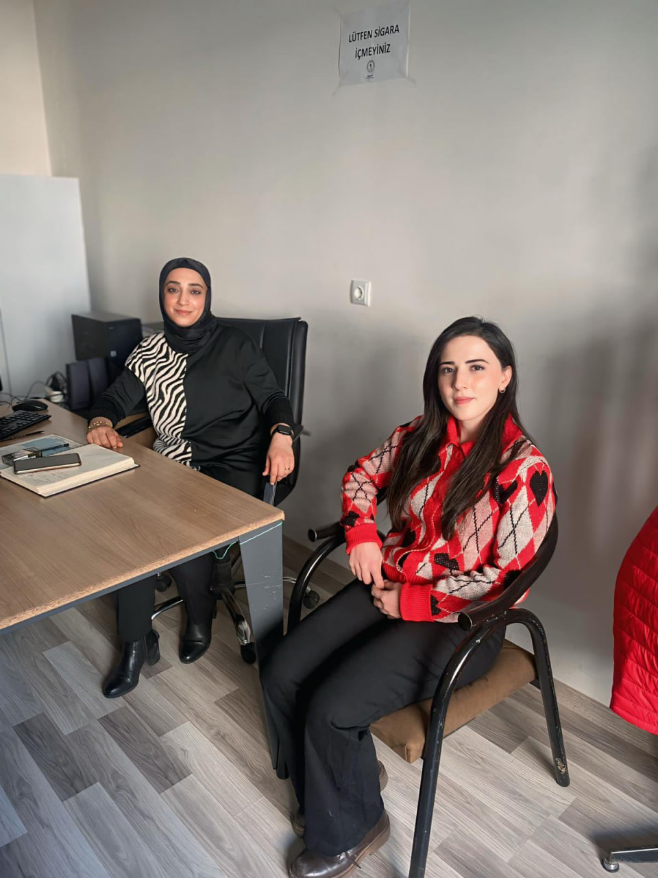 Siirt Ak Kadın Kolları Teşkilatı Nöbette