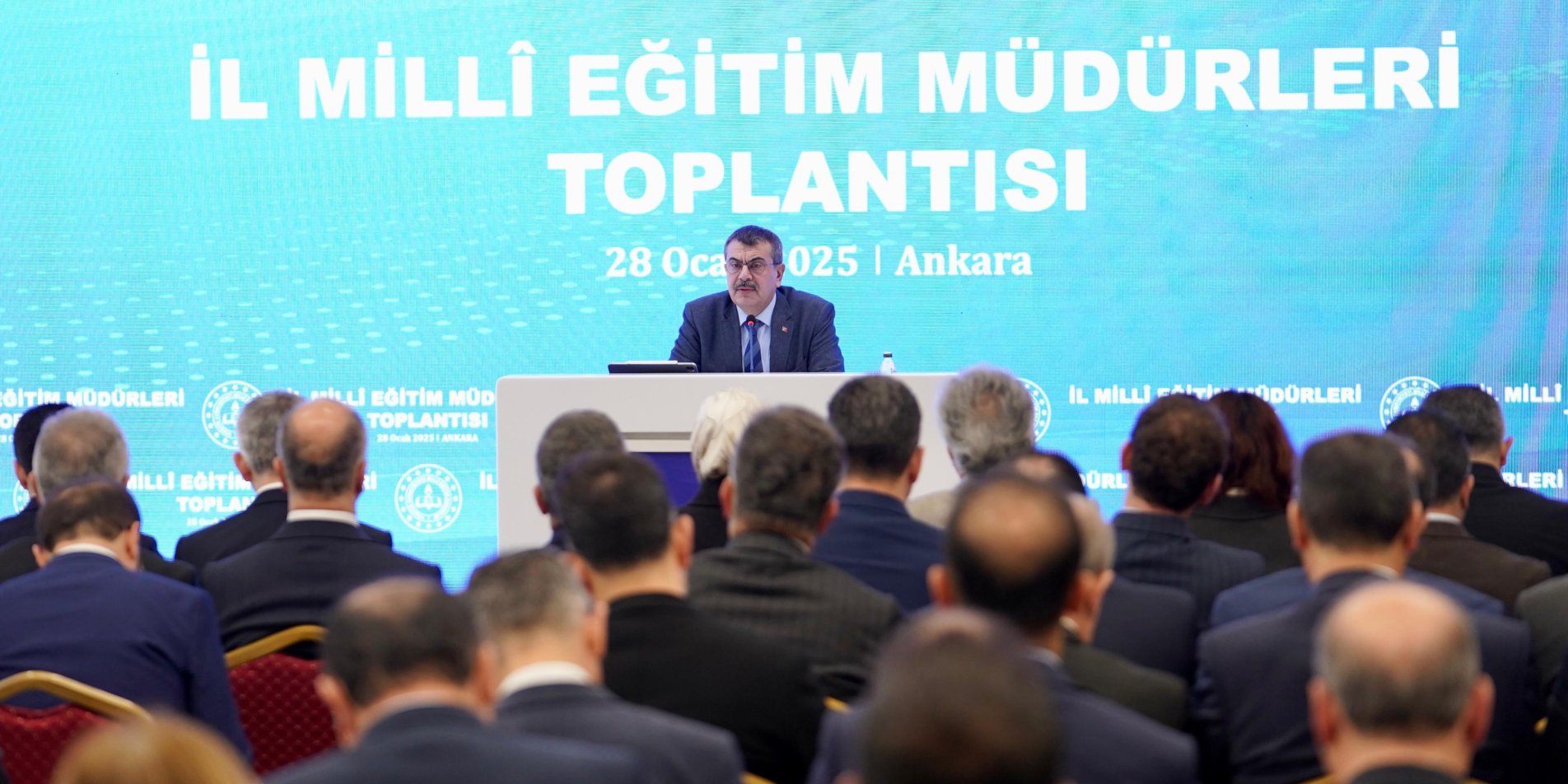 81 İLİN MİLLÎ EĞİTİM MÜDÜRÜYLE BİR ARAYA GELDİ
