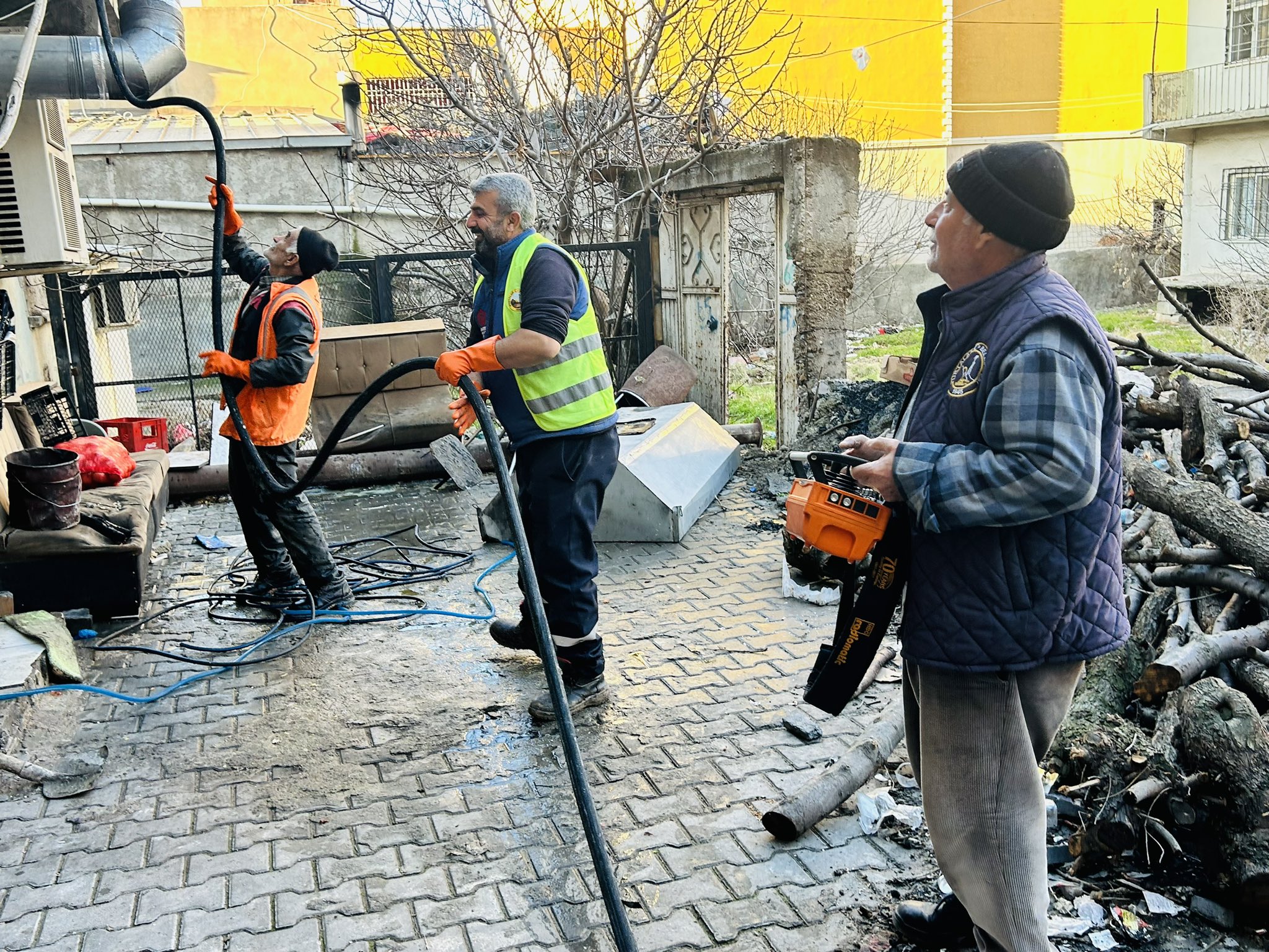 Siirt – Kurtalan Belediyesi Esnafın Yanında