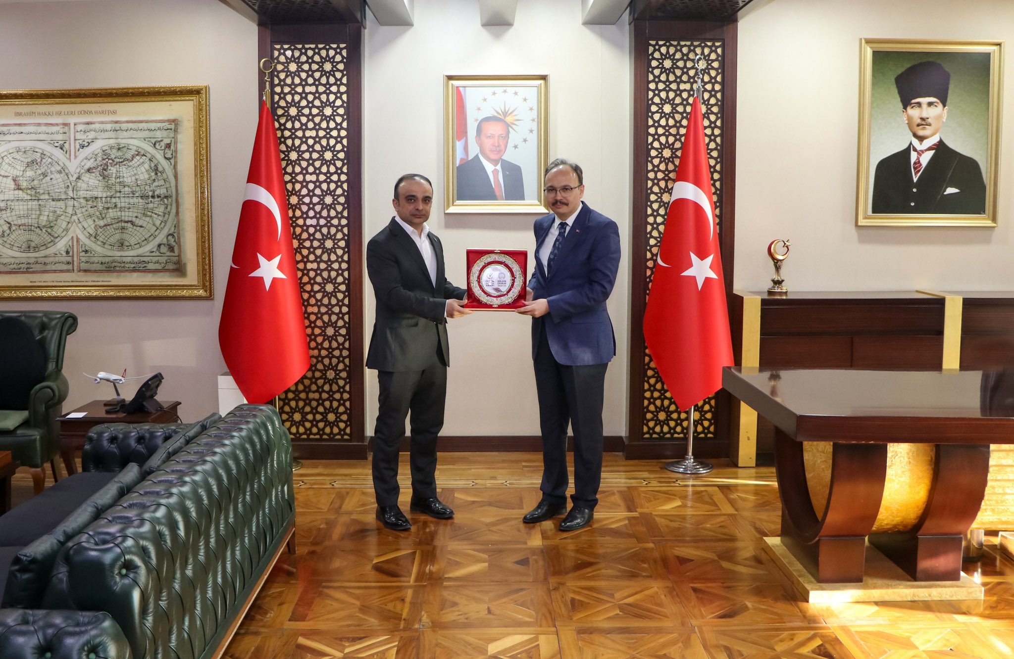 Siirt Valisi Kızılkaya İyilik Vakfı Başkanı Sofuoğlu’nu Ağırladı