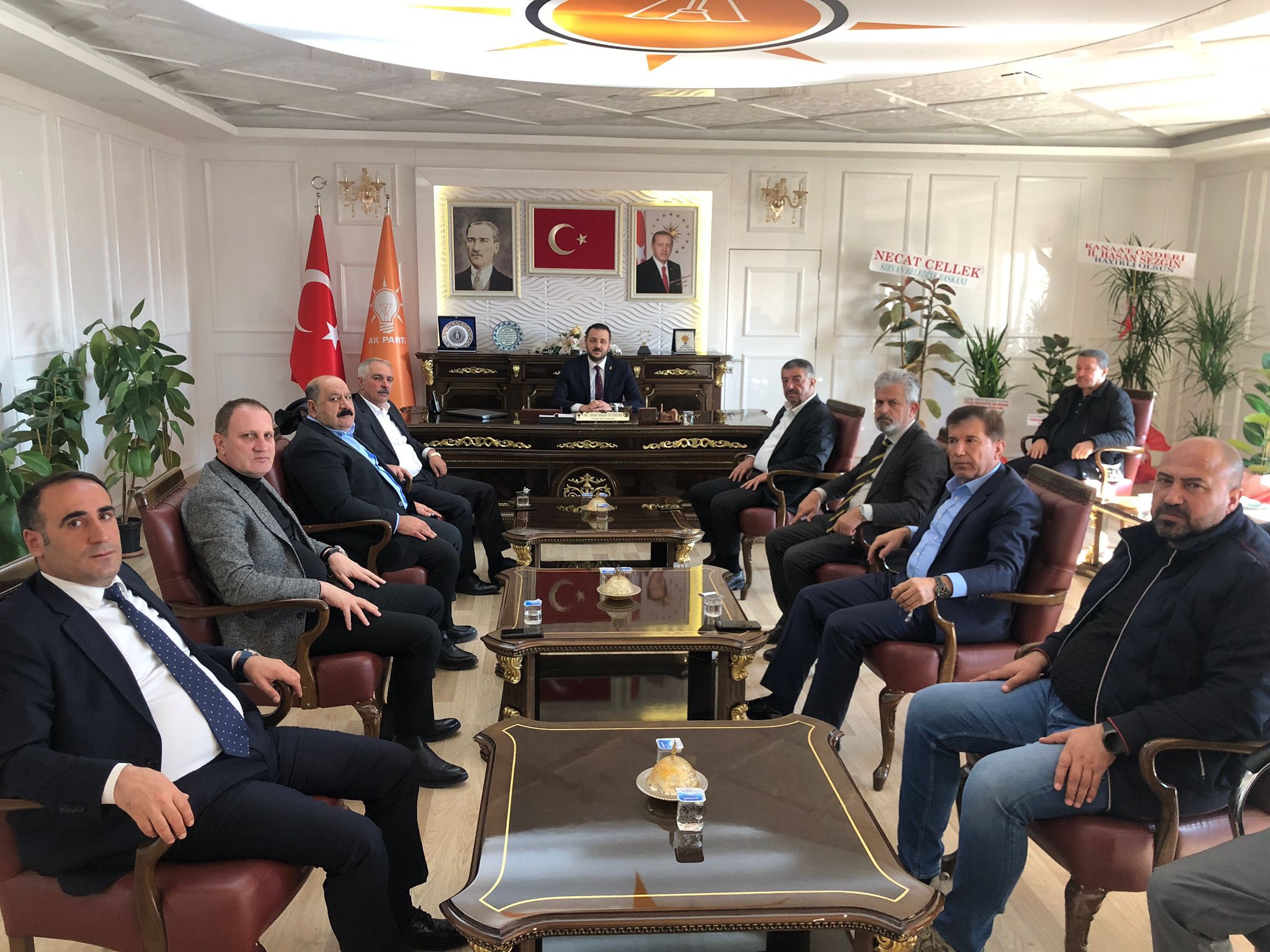 Siirt İl Başkanlığı’na Belediye Başkanlarından Hayırlı Olsun Ziyareti