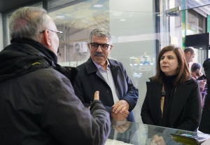 Eş Başkan Bucak, Bağlar’da esnafı ziyaret etti