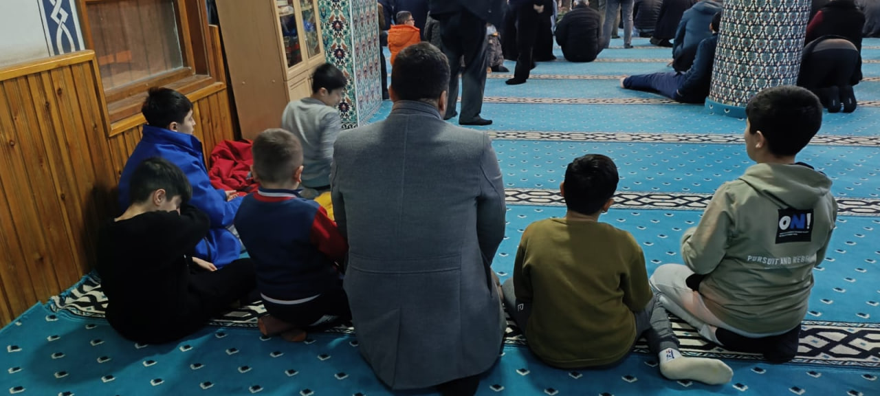 Siirt’te Çocuklar Manevi Değerlerini Öğreniyor