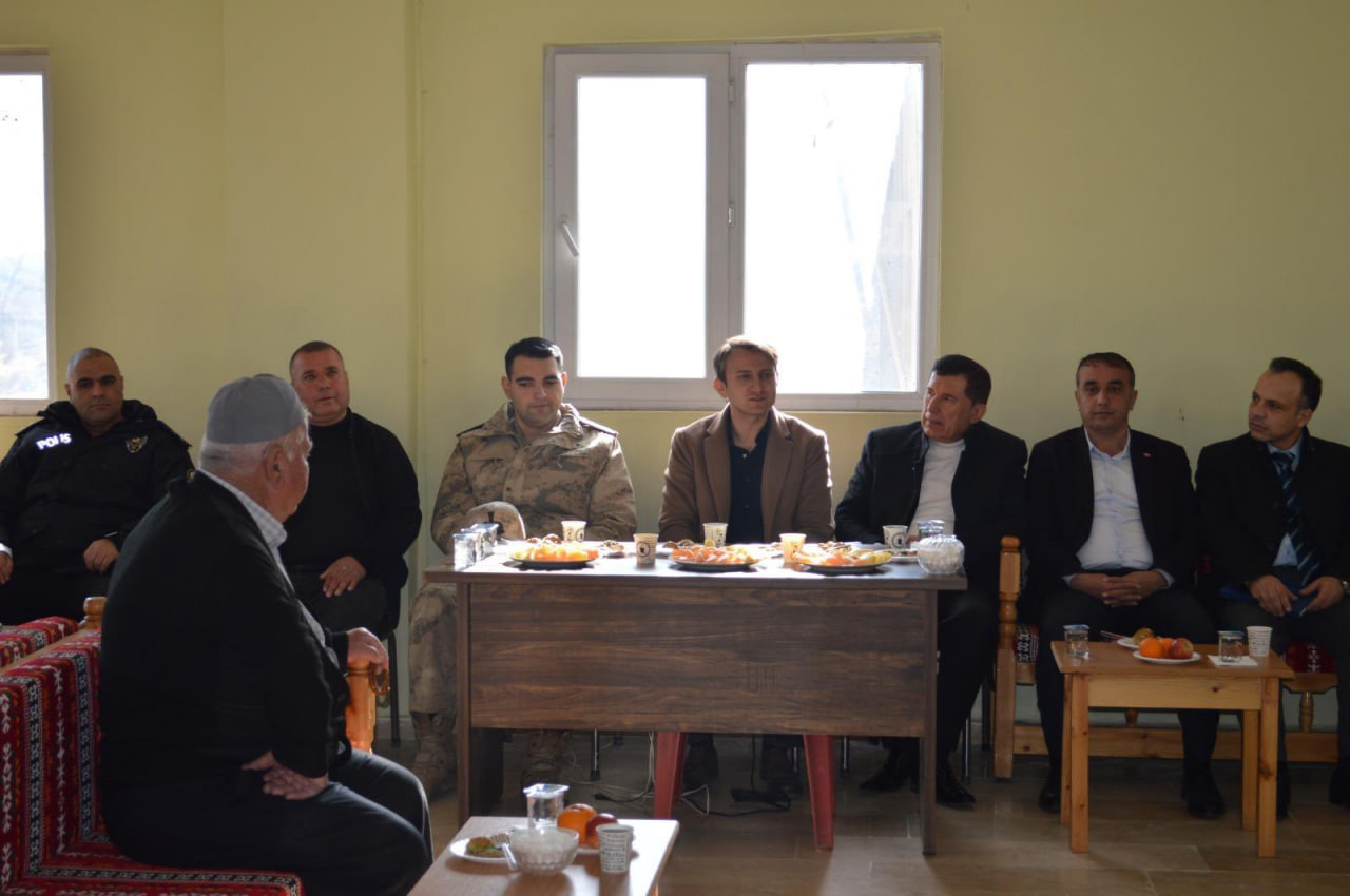 Siirt- Baykan Kaymakamı Özcan Çelikli Köyünü Ziyaret Etti