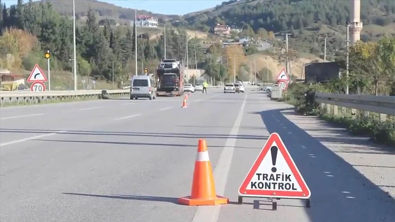 Trafik Ekiplerince 2024 yılı içerisinde Yaya Güvenliği Kurallarına Uymayan Sürücülere 71 Bin 21 İşlem Yapıldı