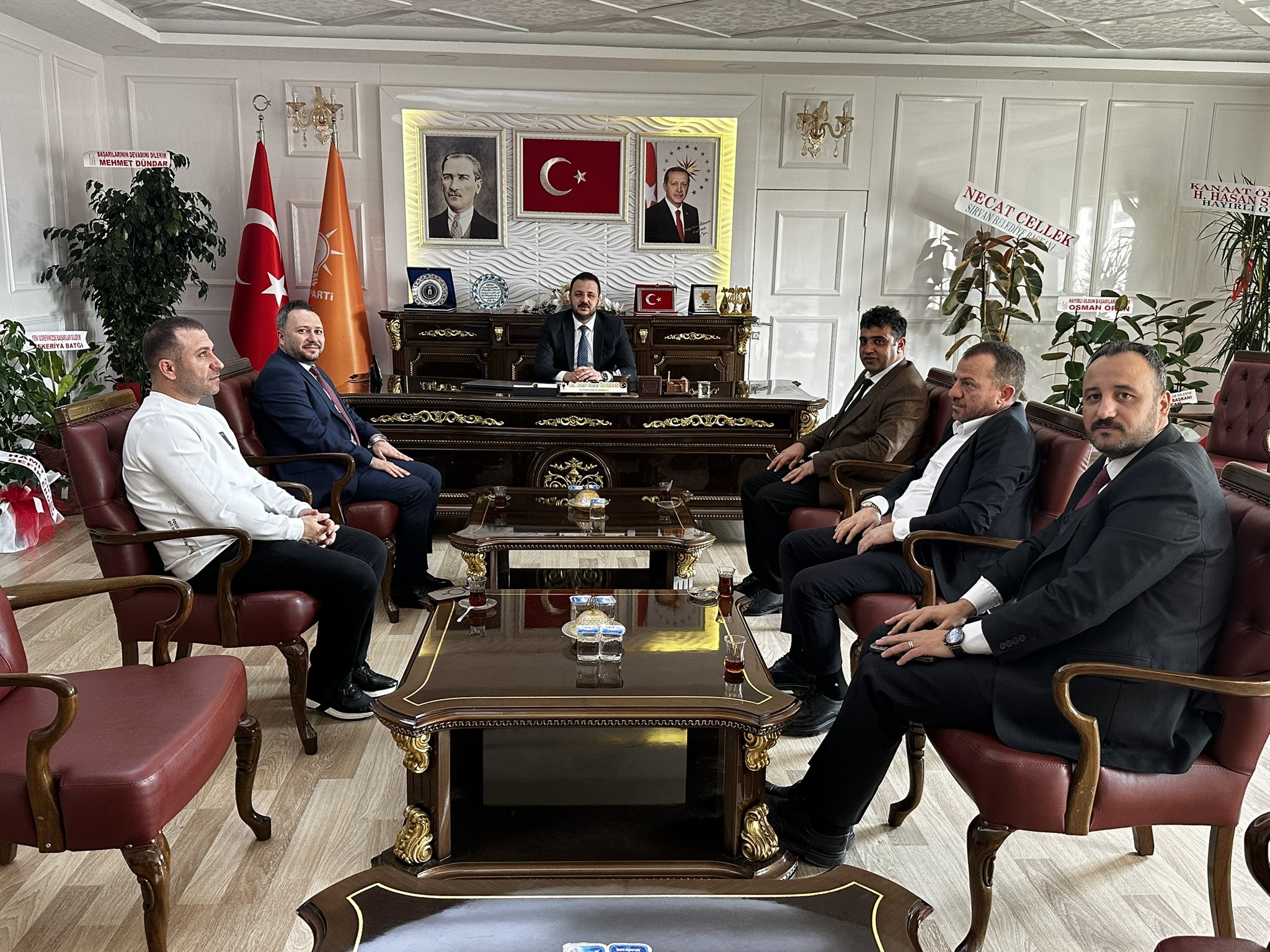 Siirt Aile ve Sosyal Hizmetler Müdürü Sidar’dan AK Parti İl Başkanına Hayırlı Olsun Ziyareti