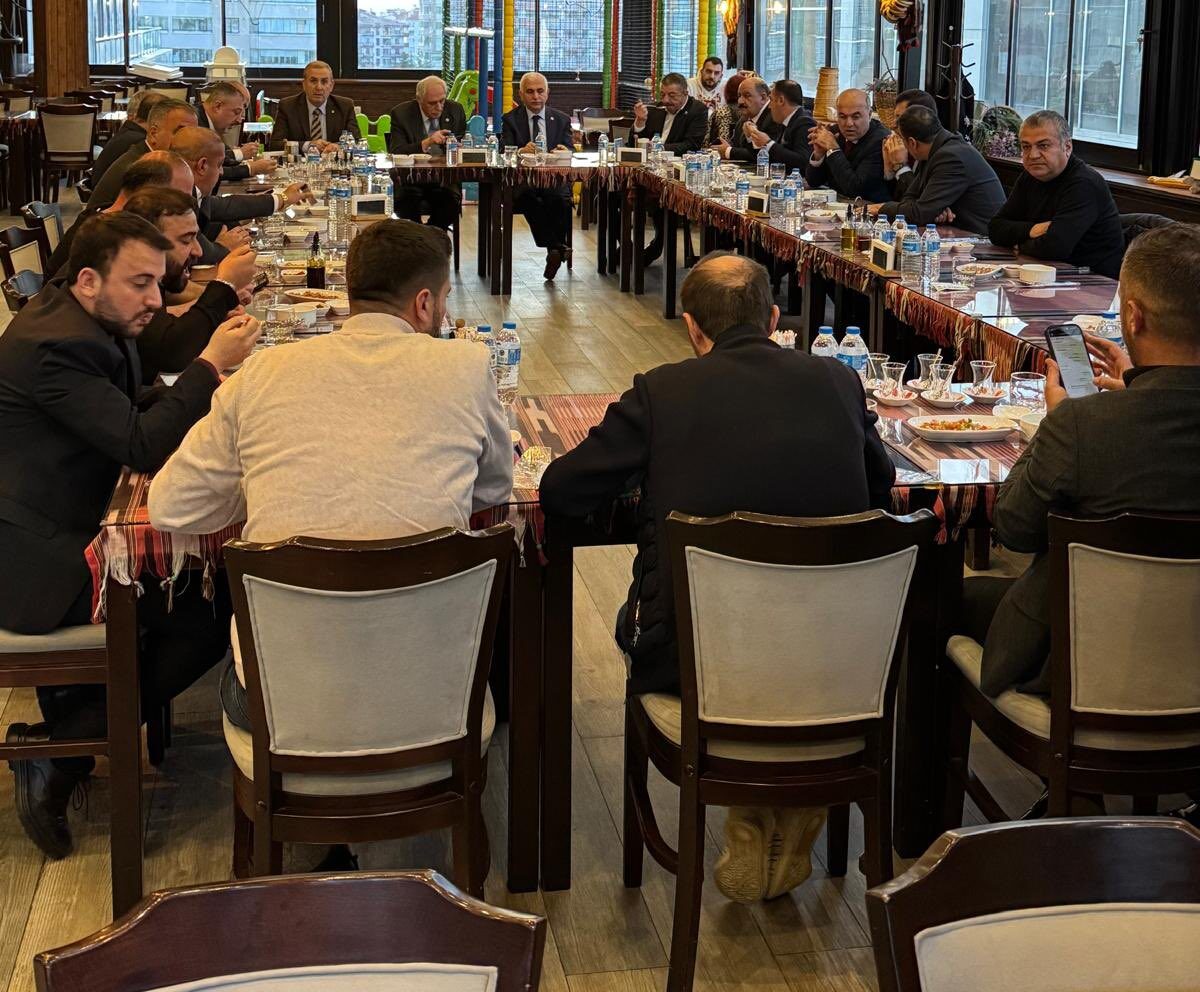 Siirt AK Teşkilat Birlik Mesajı Verdi