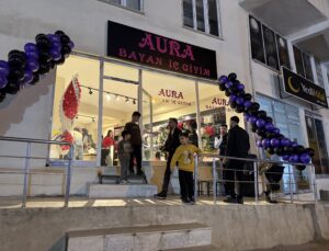 Siirt’te Aura Bayan İç Giyim Mağazası Açıldı