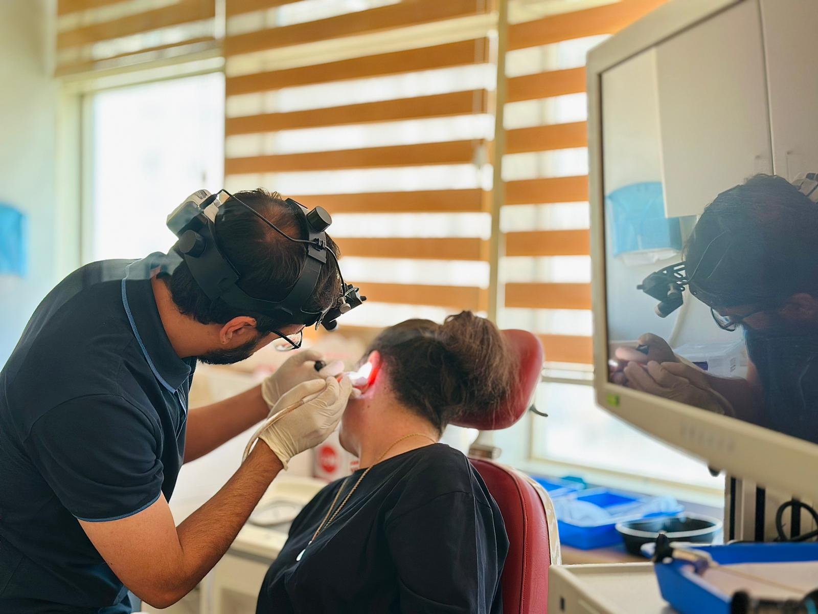 ENDOSKOPİK KULAK AMELİYATIYLA İŞİTME KAYBI ÖNLENDİ | Siirt Olay Haber ENDOSKOPİK KULAK AMELİYATIYLA İŞİTME KAYBI ÖNLENDİ | Siirt Olay Haber