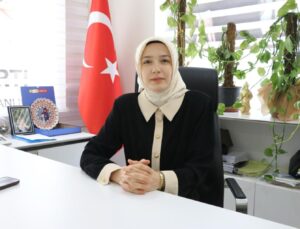 AK Parti Siirt Kadın Kolları Başkanı Betül Tuğba Mavi’den 30 Ağustos Zafer Bayramı Mesajı