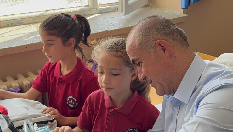 Gökçebağ’da Öğrencilere Kırtasiye Desteği | Siirt Olay Haber Gökçebağ’da Öğrencilere Kırtasiye Desteği | Siirt Olay Haber