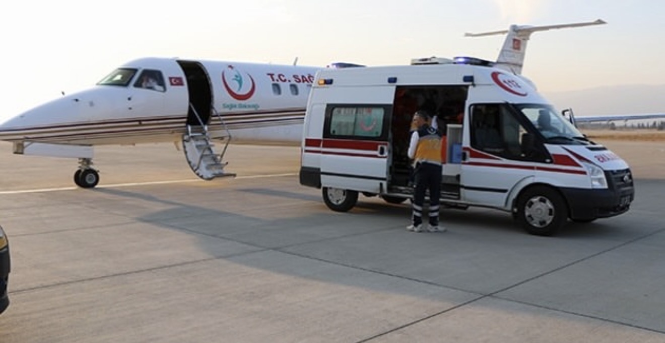 Siirtli Epilepsi Hastası Genç Ambulans Uçakla İzmir’e Sevk Edildi